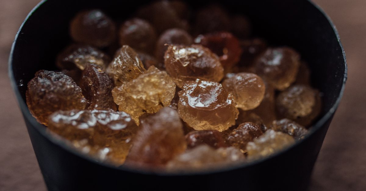 Il miele cristallizzato si può sciogliere con un bagnomaria dolce senza rovinarlo